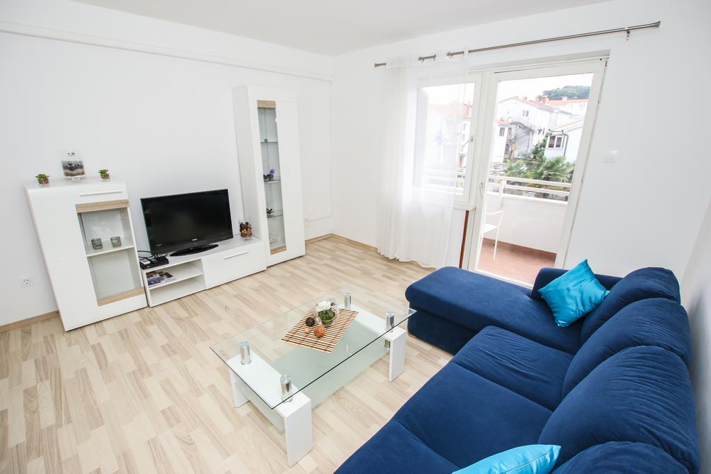 פורץ Apartment Bojan מראה חיצוני תמונה